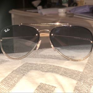 Ray-Ban Aviator Sunglasses